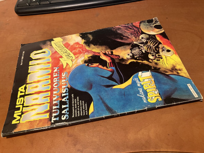 MUSTANAAMIO 6/1987