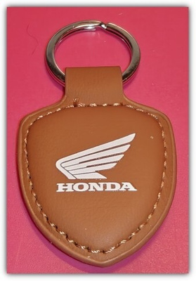 Pieni nahkainen ruskea Honda avaimenperä #30785