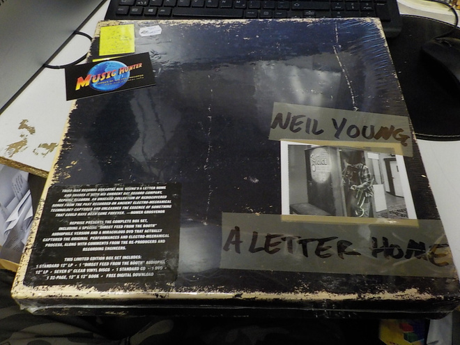 NEIL YOUNG - A LETTER HOME LP+12''+6x7''+CD+DVD UUSI BOX SET