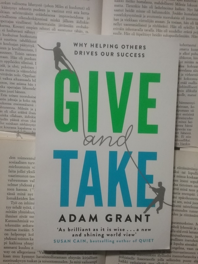 Adam Grant - Give and Take (softcover)