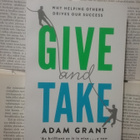 Adam Grant - Give and Take (softcover) - pikkukuva 1