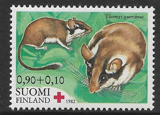 Punainen risti 1982 0,90+0,10mk (LAPE 911) **