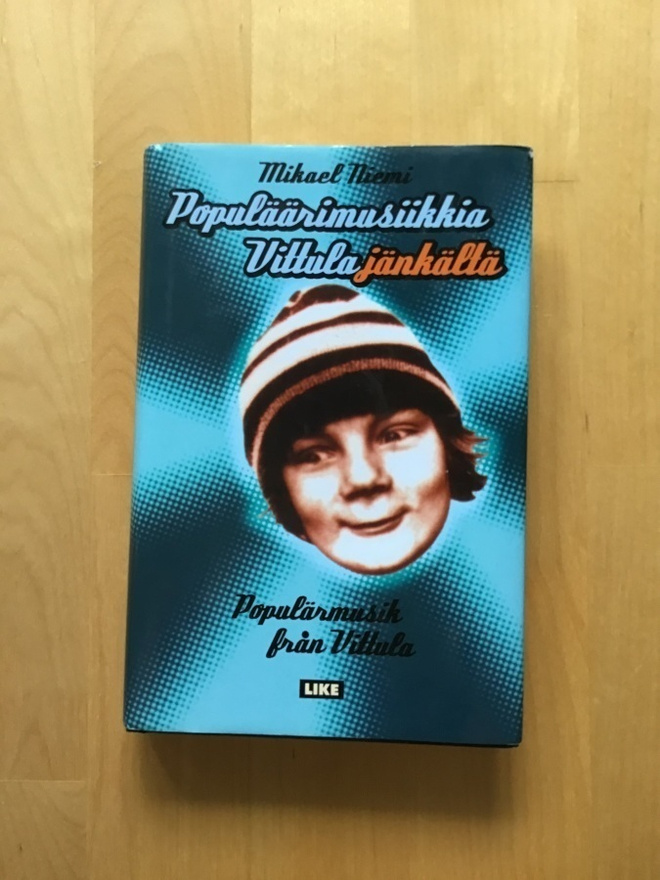 Mikael Niemi : Populäärimusiikkia Vittulajänkältä ( 2001 )
