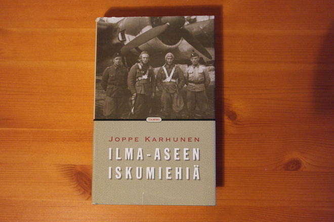 Joppe Karhunen: Ilma-aseen iskumiehiä 1.P.2000.Sid.Kp.