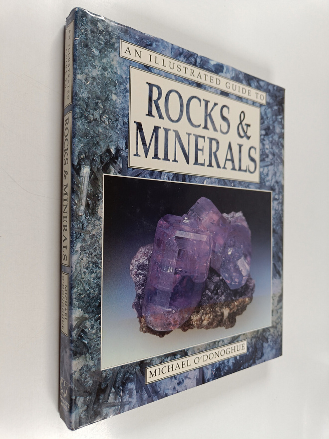 Michael O'Donoghue : An illustrated guide to rocks and mi...