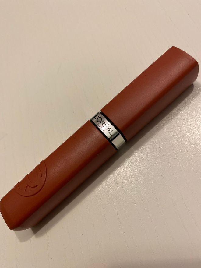 L’oreal Matte Resistance kestävä huulipuna 115