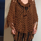 Käsinkudottu ruskea poncho / hartiahuivi - pikkukuva 1