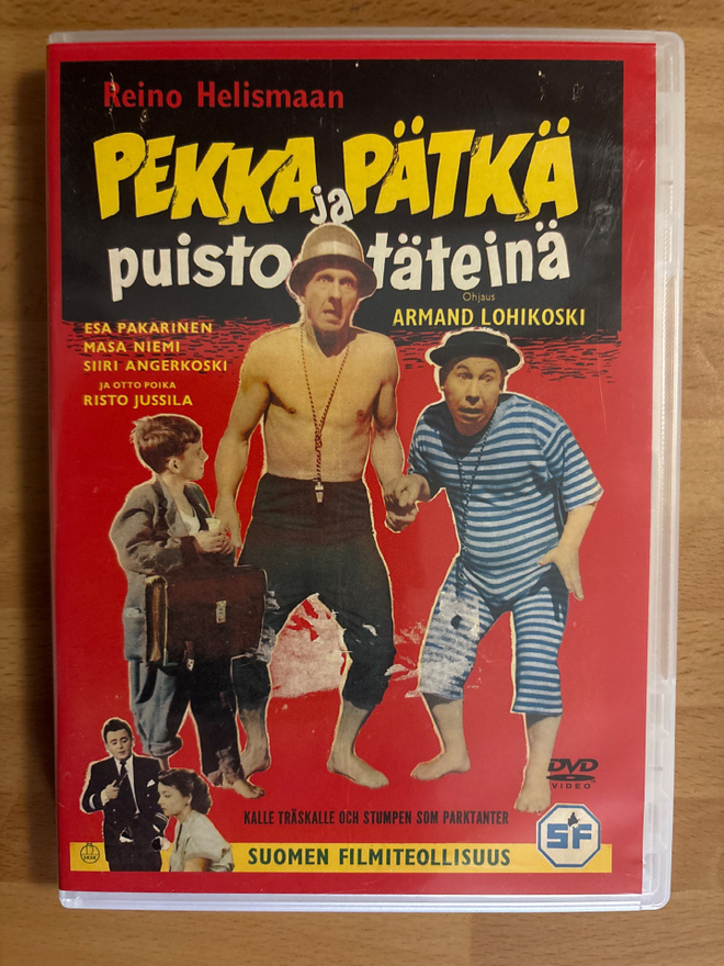 Pekka ja Pätkä puistotäteinä DVD