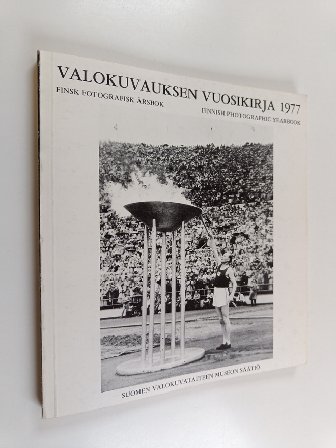 Valokuvauksen vuosikirja 1977