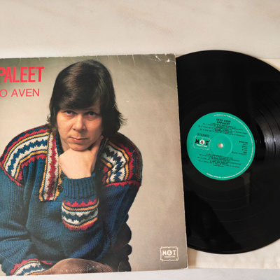 LP Eero Aven/sirpaleet