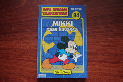Aku Ankan taskukirja 84, Mikki taas kuvassa, 1.painos 1985