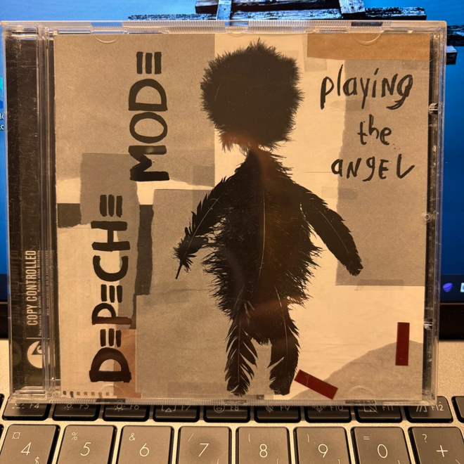 DEPECHE MODE - Playing The Angel cd