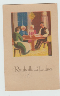 Perhe pöydän ympärillä sanaa kuulemassa (T)