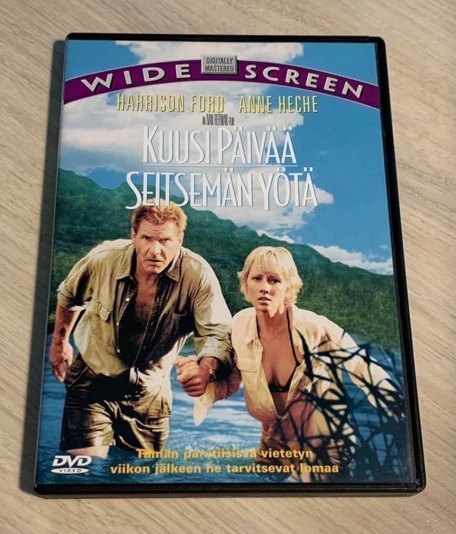 Kuusi päivää seitsemän yötä (1998) Harrison Ford