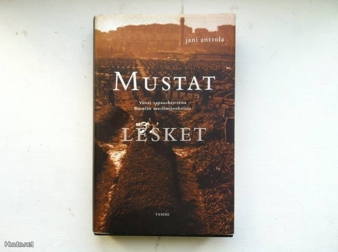Jani Anttola, Mustat lesket, sidottu kansip., 1.painos, 1998