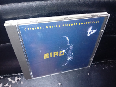 CD O. S. T. BIRD ( SIS POSTIKULU )