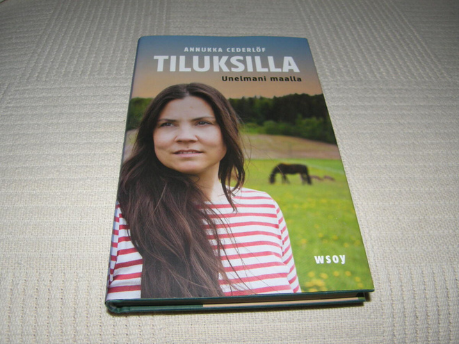 Annukka Cederlöf Tiluksilla Unelmani maalla  -sid