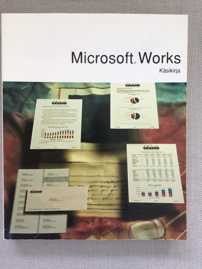 Microsoft Works - käyttöohjekirja - 1990, Suomenkielinen.