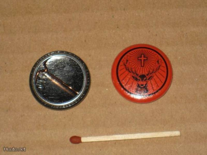 Jägermeister rintanappi 1" (m5)
