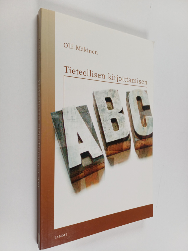 Olli Mäkinen : Tieteellisen kirjoittamisen ABC