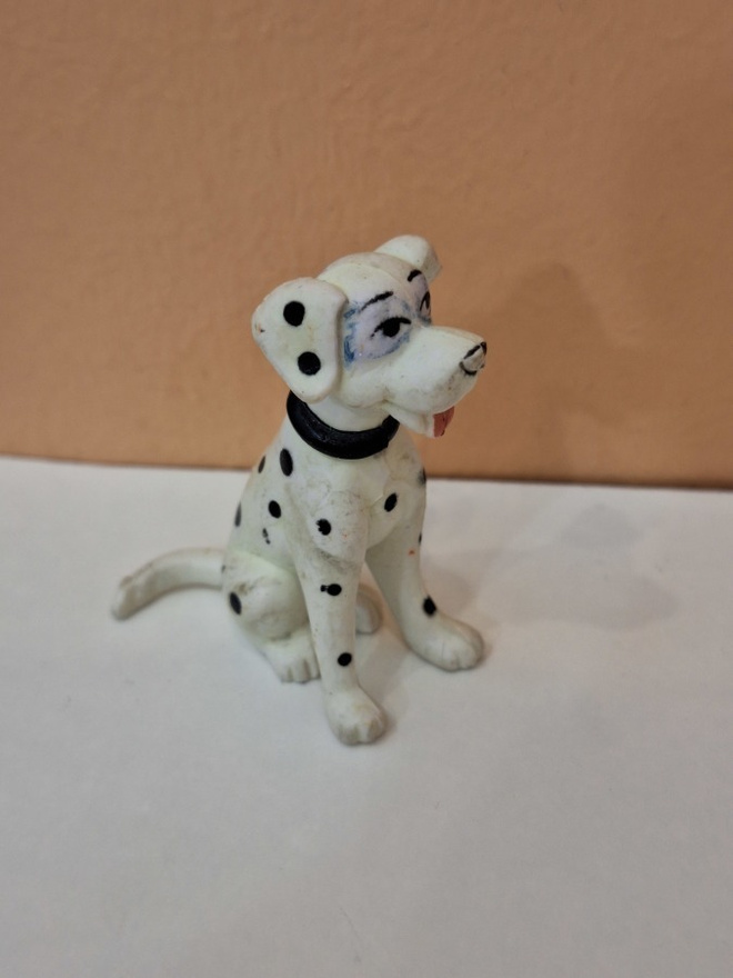 101 Dalmatialaista koira 3