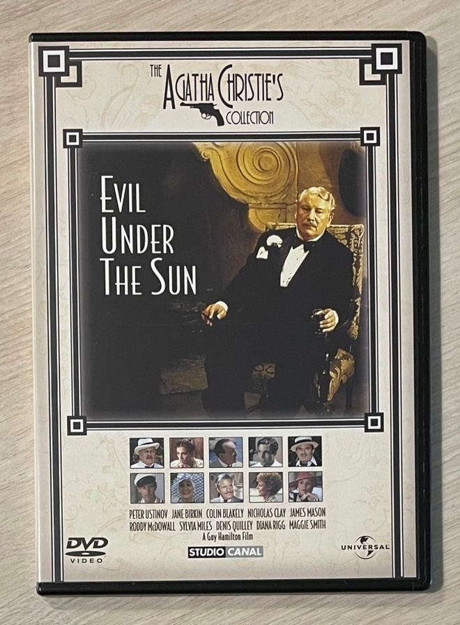 Agatha Christie: RIKOS AURINGON ALLA (1982) Peter Ustinov
