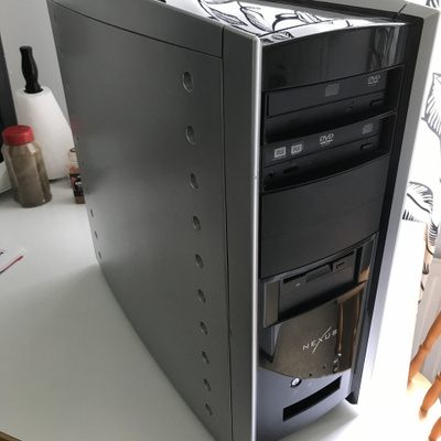 Abit NF7-S v2.0 täysin toimiva setti.