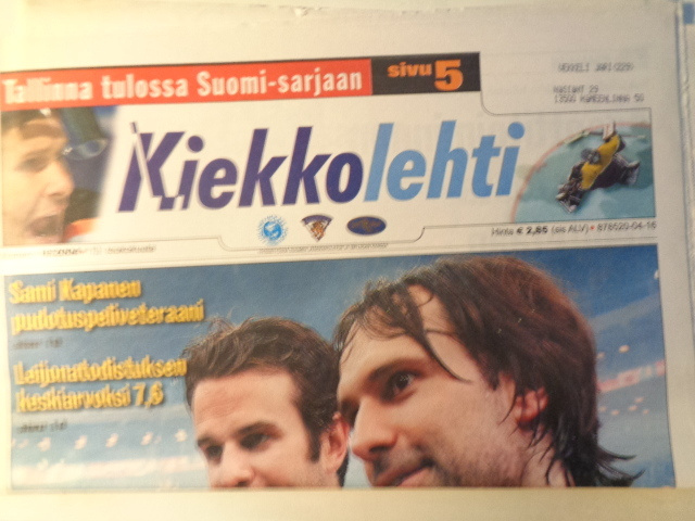 Kiekkolehti Nro 16/2004 (4.2)