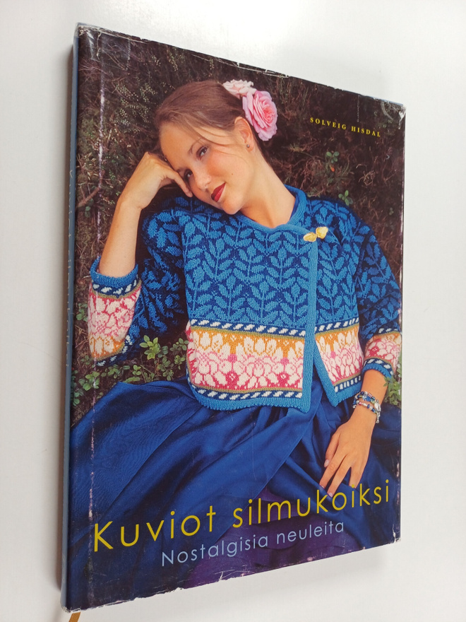 Solveig Hisdal : Kuviot silmukoiksi : nostalgisia neuleita