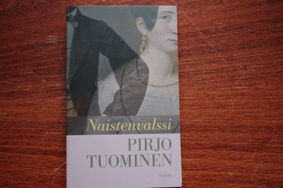Pirjo Tuominen: Naistenvalssi (2009)