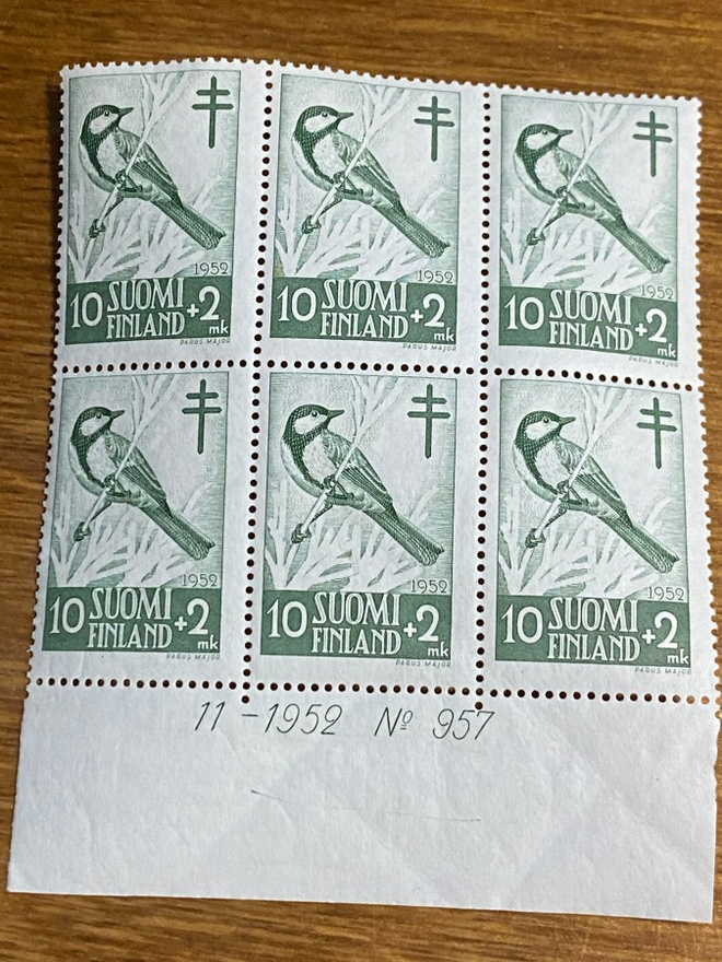 TUB 1952 10MK+2MK NUMERO KUUSILO**