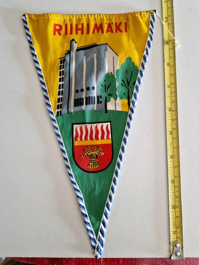 Riihimäki vintage iso matkailuviiri
