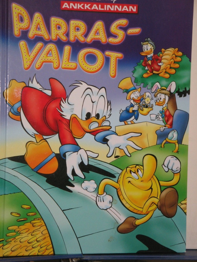 Walt Disney : ANKKALINNAN PARRASVALOT