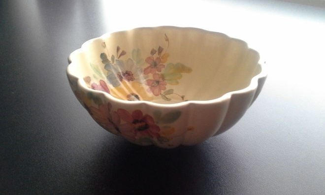 Arabia ARA käsinmaalattu kulho 15 cm. 40-50 luku
