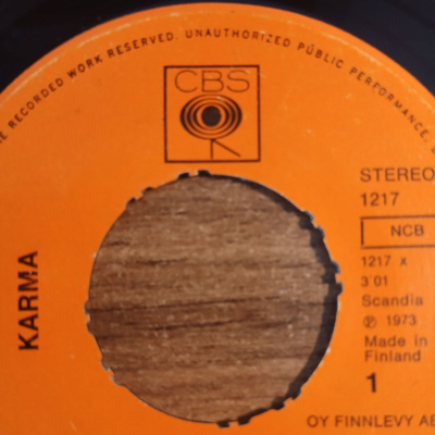 Karma : WIG WAM Bam/Kaiken mä saan. 7" single