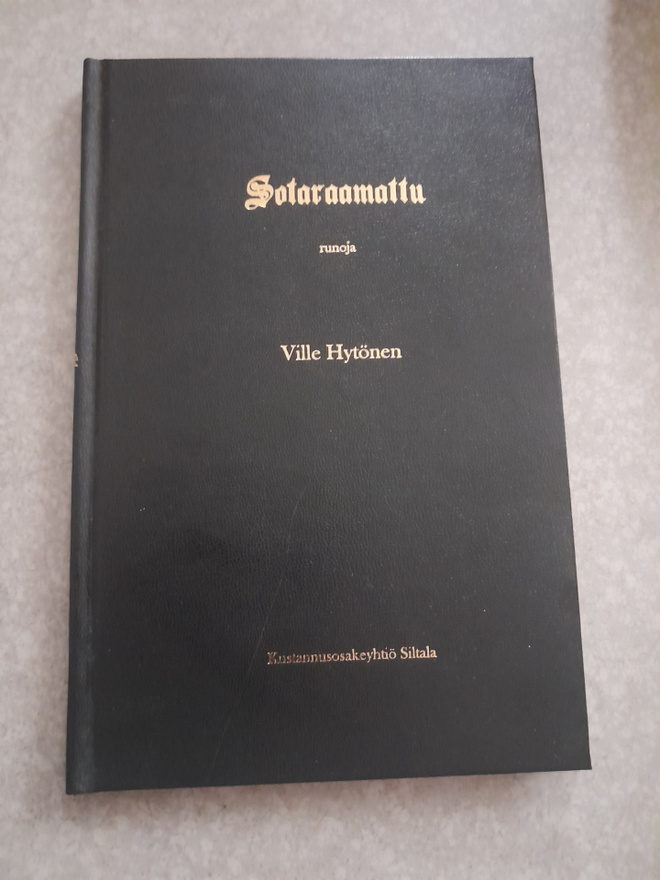 Sotaraamattu,runoja