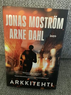 Jonas Moström & Arne Dahl : ARKKITEHTI  (UUSI)