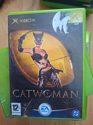 XBOX Catwoman + kotelo + ohjeet