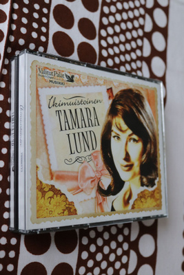 3CD Tamara Lund : Ikimuistoinen ( Valitut Palat 2009 )
