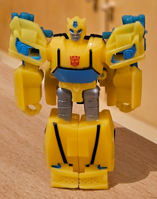 Transformers Bumblebee Cyberverse BUMBLEBEE (Hive Swarm) -21
