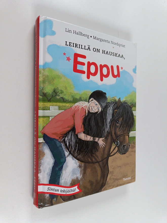 Lin Hallberg : Leirillä on hauskaa, Eppu
