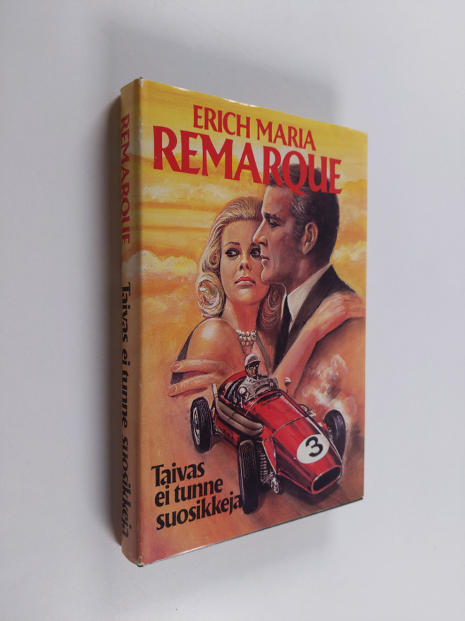 Erich Maria Remarque : Taivas ei tunne suosikkeja
