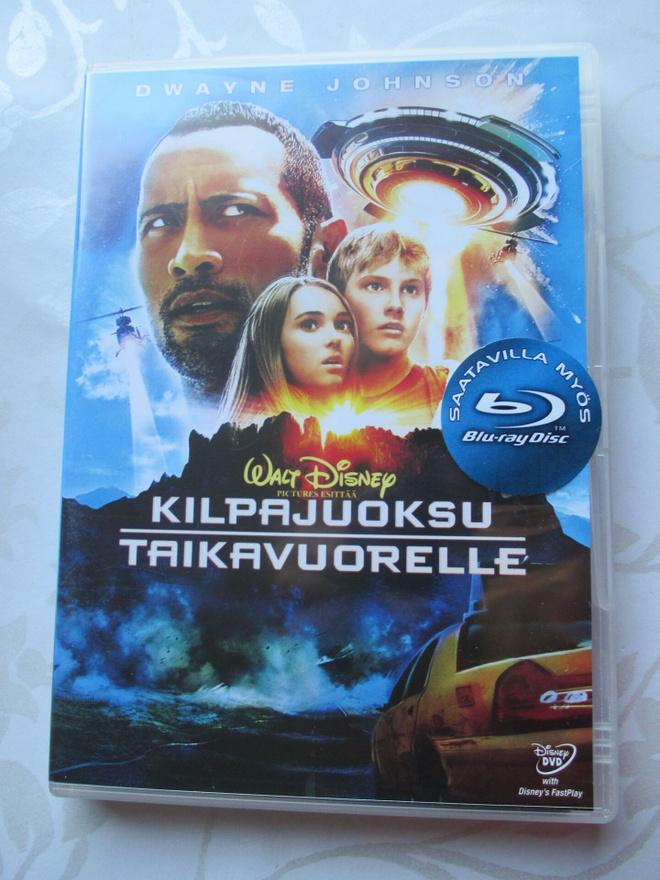 DISNEY KILPAJUOKSU TAIKAVUORELLE DVD