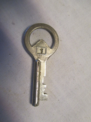 Avaimia, 3€ kpl