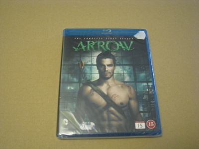 ARROW 1. tuotantokausi ( muoveissa )