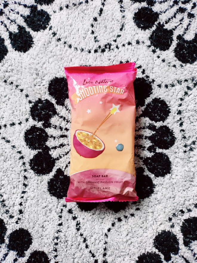 ~Oriflame Passion Fruit Oil -palasaippua~