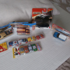 HOT WHEELS- ja MATCHBOX-autoja 4 kpl + miniautot 9 kpl - pikkukuva 4