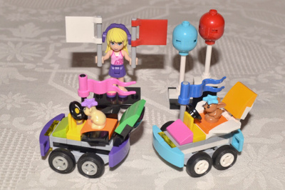 LEGO Friends - Stephanie eläinten formulakisoissa -