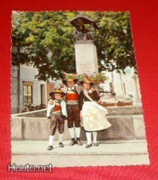 Zillertaler Tracht  /  Zillertaler Kansallispuku    (K9)