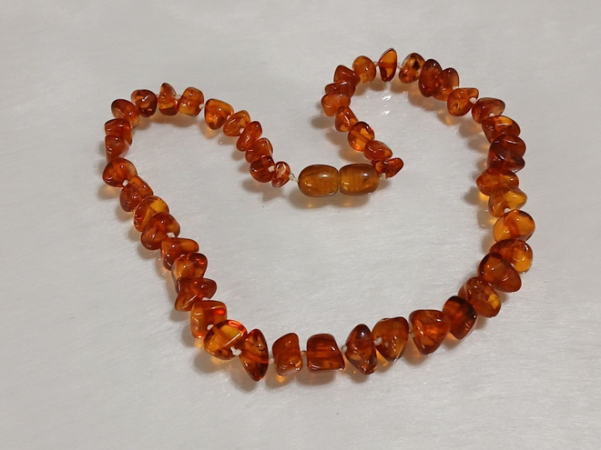 Vintage Lasten Meripihka kaulakoru Baltic Amber
